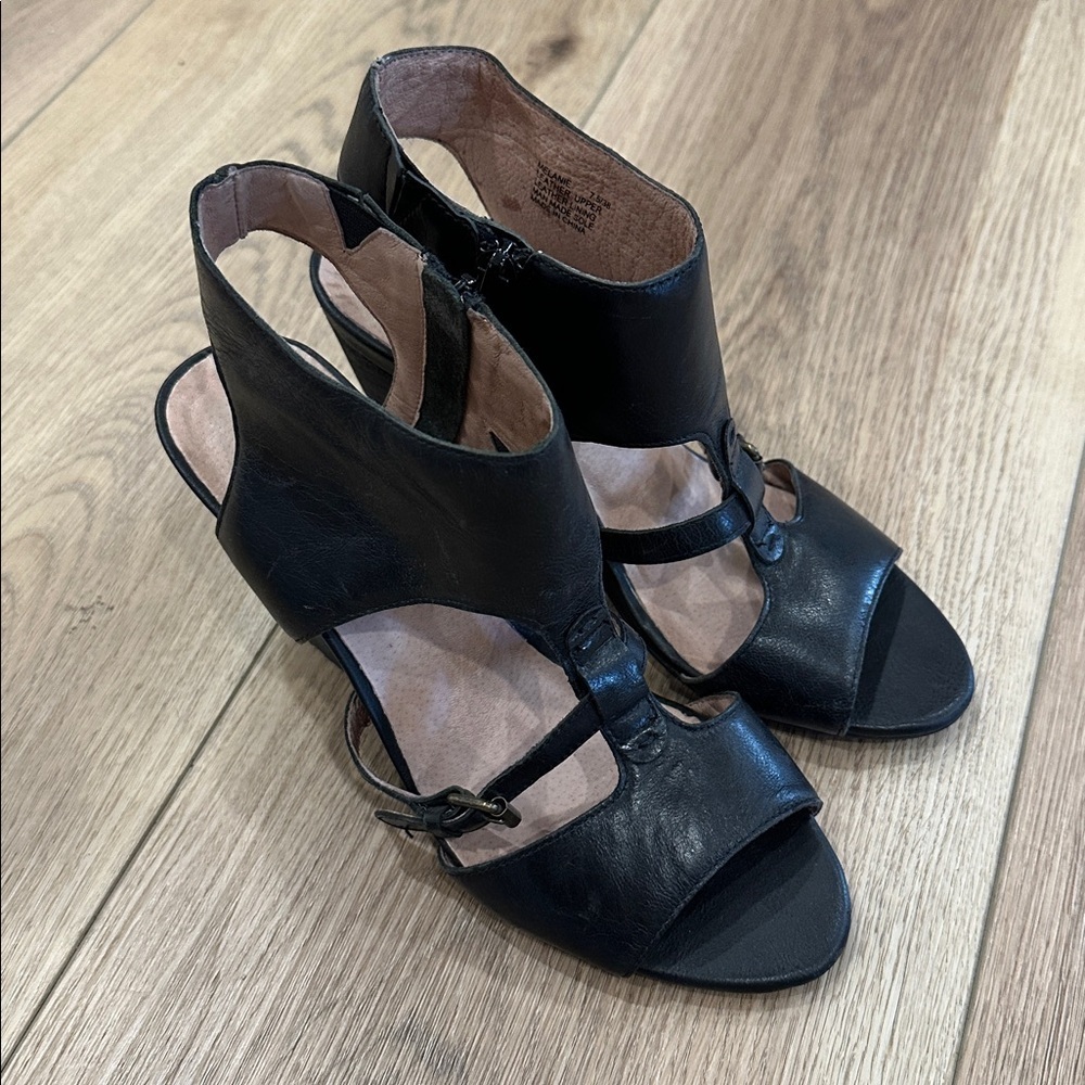 Miz Mooz Melanie Block Heel Black Leather Sandal Size 7.5